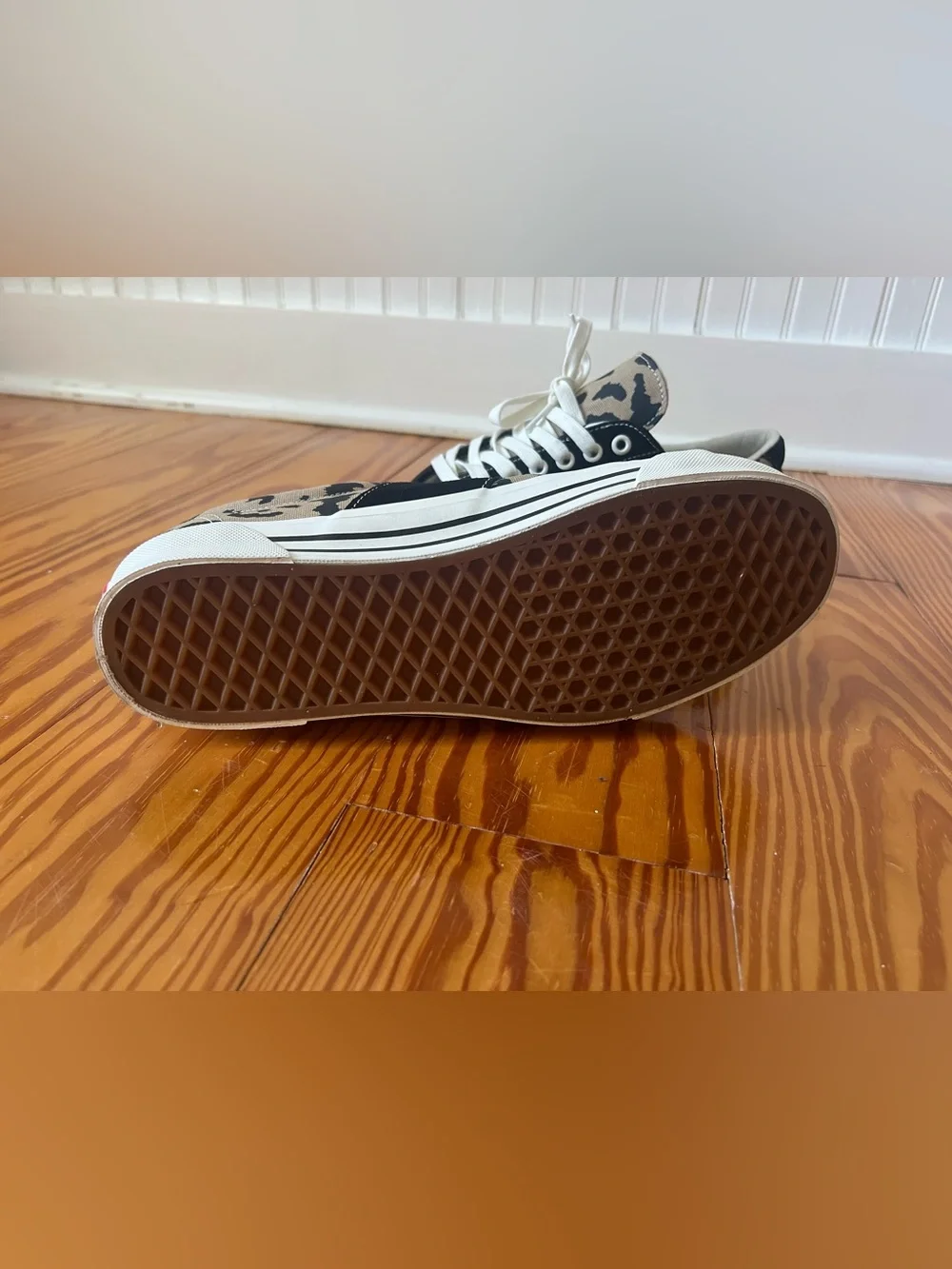 Vans OG Sid LX Leopard Marshmallow Men's Size 10 Animal Print Sneakers